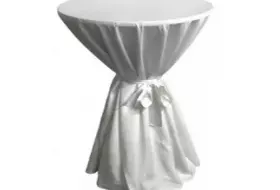 The tablecloth on cocktail table